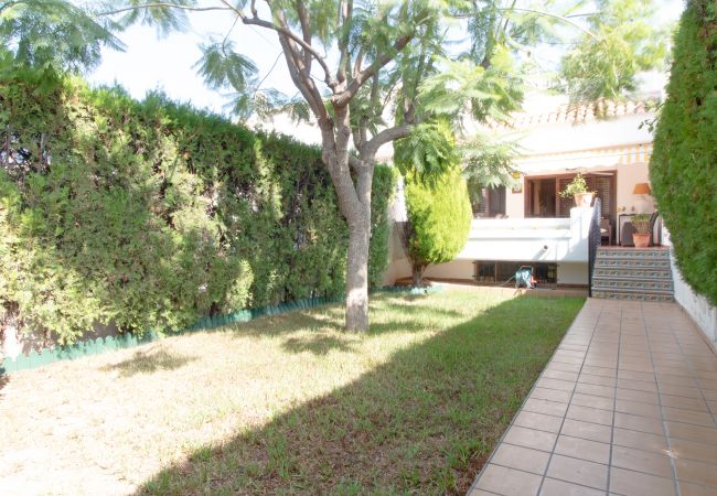 Casa adosada en Canet d´en berenguer - Global Properties: Adosado con piscina en la playa de Canet Casa adosada en Canet d´en berenguer - Global Properties: Adosado con piscina en la playa de Canet