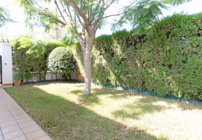 Casa adosada en Canet d´en berenguer - Global Properties: Adosado con piscina en la playa de Canet Casa adosada en Canet d´en berenguer - Global Properties: Adosado con piscina en la playa de Canet