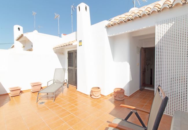 Casa adosada en Canet d´en berenguer - Global Properties: Adosado con piscina en la playa de Canet Casa adosada en Canet d´en berenguer - Global Properties: Adosado con piscina en la playa de Canet