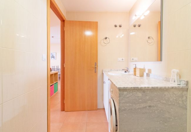 Apartamento en Canet d´en berenguer - Global Properties: Práctico apartamento en la playa de Canet Apartamento en Canet d´en berenguer - Global Properties: Práctico apartamento en la playa de Canet