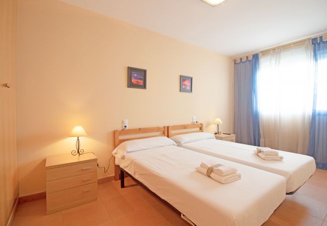 Apartamento en Canet d´en berenguer - Global Properties: Práctico apartamento en la playa de Canet Apartamento en Canet d´en berenguer - Global Properties: Práctico apartamento en la playa de Canet