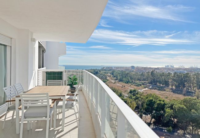 Apartamento en Canet d´en berenguer - Global Properties: Moderno apartamento de dos terrazas con vistas al mar y a la montaña. Apartamento en Canet d´en berenguer - Global Properties: Moderno apartamento de dos terrazas con vistas al mar y a la montaña.