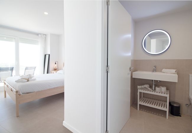 Apartamento en Canet d´en berenguer - Global Properties: Moderno apartamento de dos terrazas con vistas al mar y a la montaña. Apartamento en Canet d´en berenguer - Global Properties: Moderno apartamento de dos terrazas con vistas al mar y a la montaña.