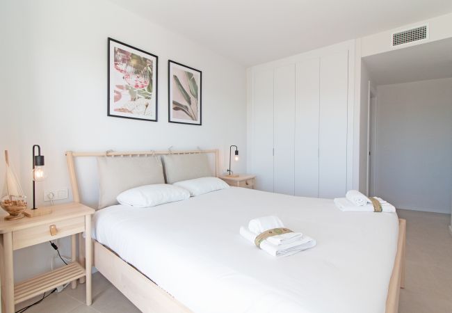 Apartamento en Canet d´en berenguer - Global Properties: Moderno apartamento de dos terrazas con vistas al mar y a la montaña. Apartamento en Canet d´en berenguer - Global Properties: Moderno apartamento de dos terrazas con vistas al mar y a la montaña.