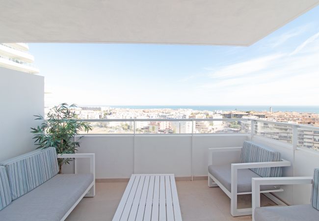 Apartamento en Canet d´en berenguer - Global Properties: Moderno apartamento de dos terrazas con vistas al mar y a la montaña. Apartamento en Canet d´en berenguer - Global Properties: Moderno apartamento de dos terrazas con vistas al mar y a la montaña.