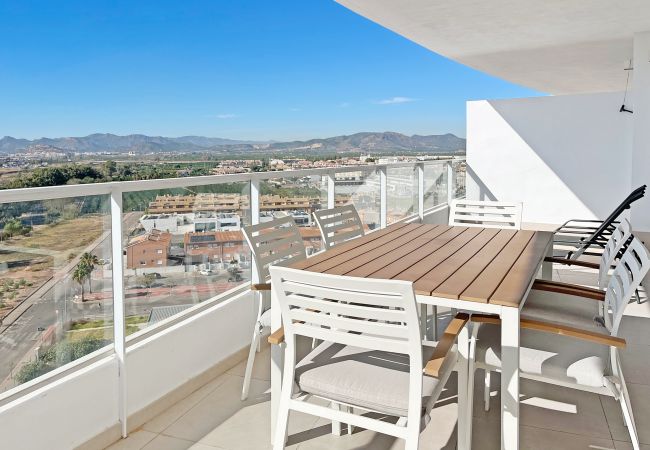Apartamento en Canet d´en berenguer - Global Properties: Moderno apartamento de dos terrazas con vistas al mar y a la montaña. Apartamento en Canet d´en berenguer - Global Properties: Moderno apartamento de dos terrazas con vistas al mar y a la montaña.