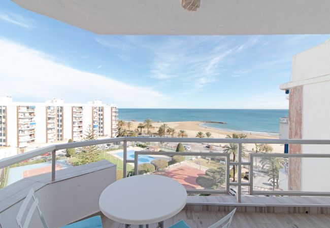 Apartamento en Puerto de Sagunto - Global Vacacional: Apartamento con terraza e increíbles vistas al mar