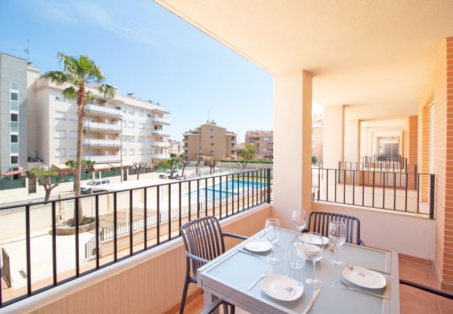Apartamento en Canet d´en berenguer - Global Properties: Apartamento con piscina y terraza en la playa de Canet