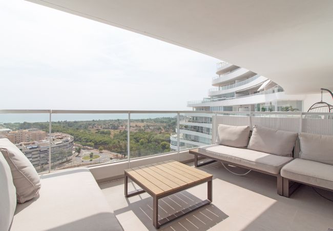 Apartamento en Canet d´en berenguer - Global Properties: Apartamento de dos terrazas con vistas al mar y piscina en Canet
