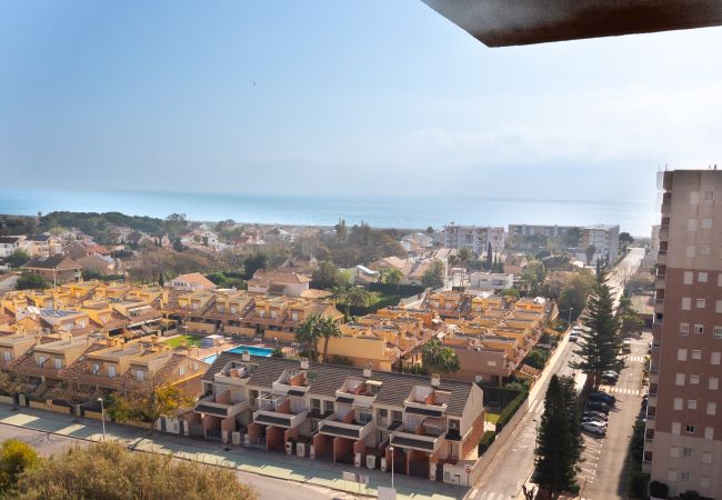 Apartamento en Canet d´en berenguer - Global Properties: Apartamento de 3 habitaciones en urbanización cerca del mar