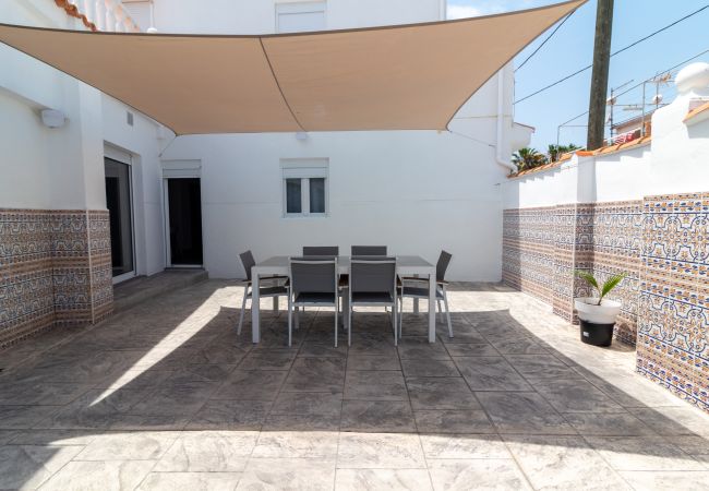 Casa en Sagunto - Global Properties: Deslumbrante casa en la playa de Sagunto Casa en Sagunto - Global Properties: Deslumbrante casa en la playa de Sagunto