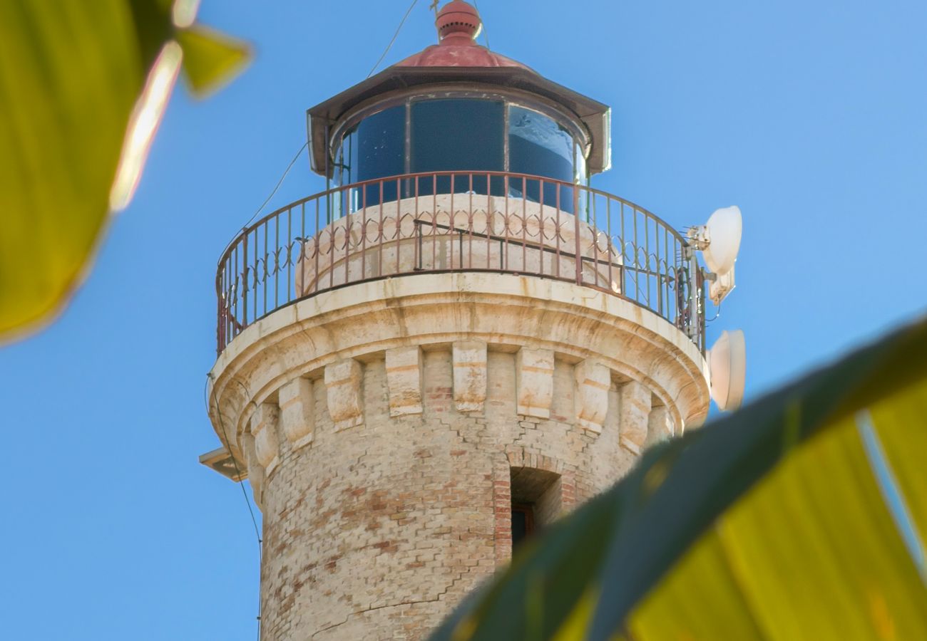 Apartamento en Canet d´en berenguer - Global Properties: Apartamento familiar en el Faro, Canet d'en Berenguer