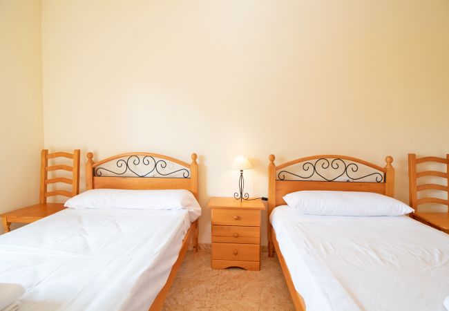 Apartment in Canet d´en berenguer - Global Properties: Apartment with pool and terrace in Canet beach Apartment in Canet d´en berenguer - Global Properties: Apartment with pool and terrace in Canet beach