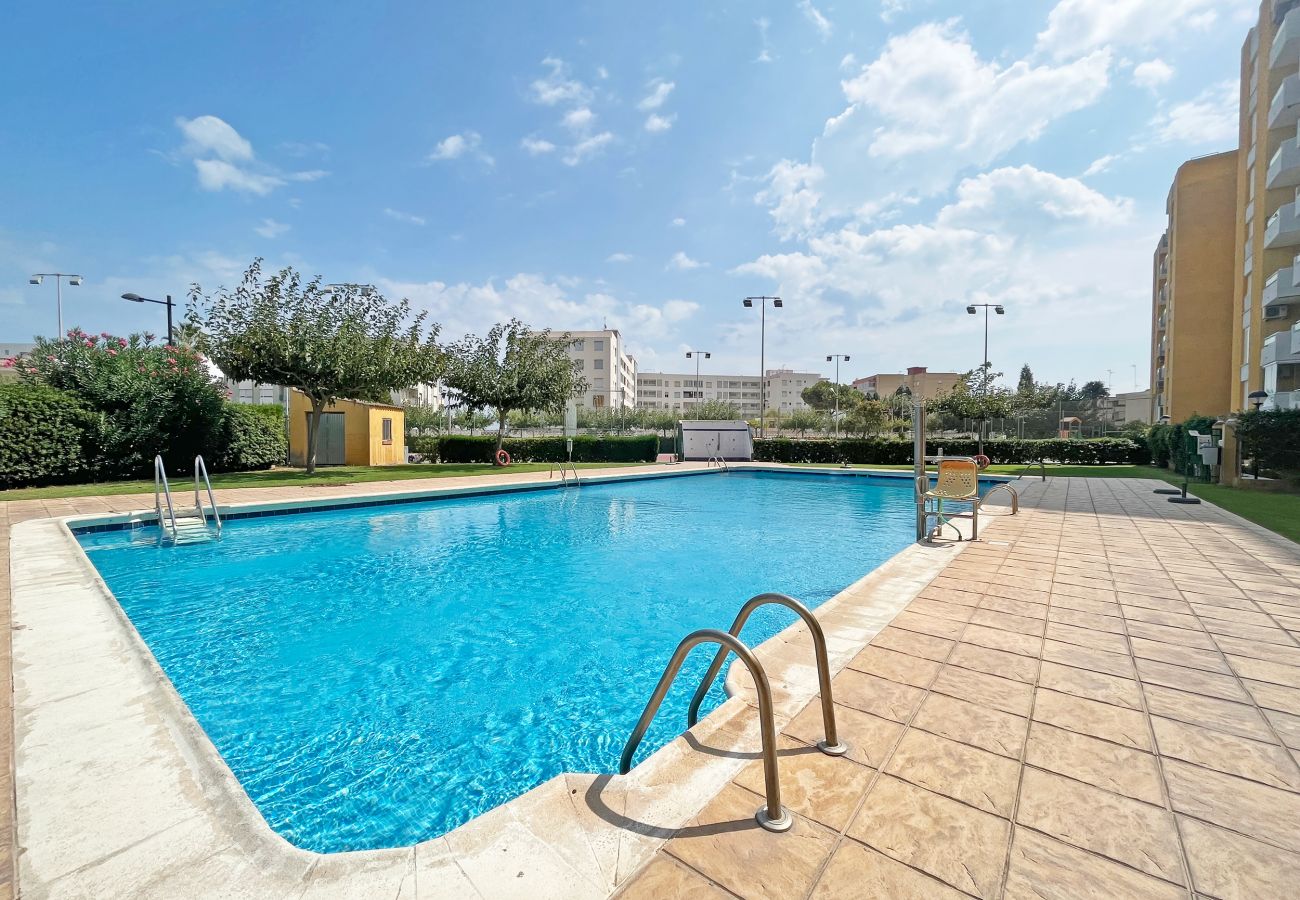 Apartment in Canet d´en berenguer - Global Vacacional, Cozy family apartment with a pool in Canet Playa
